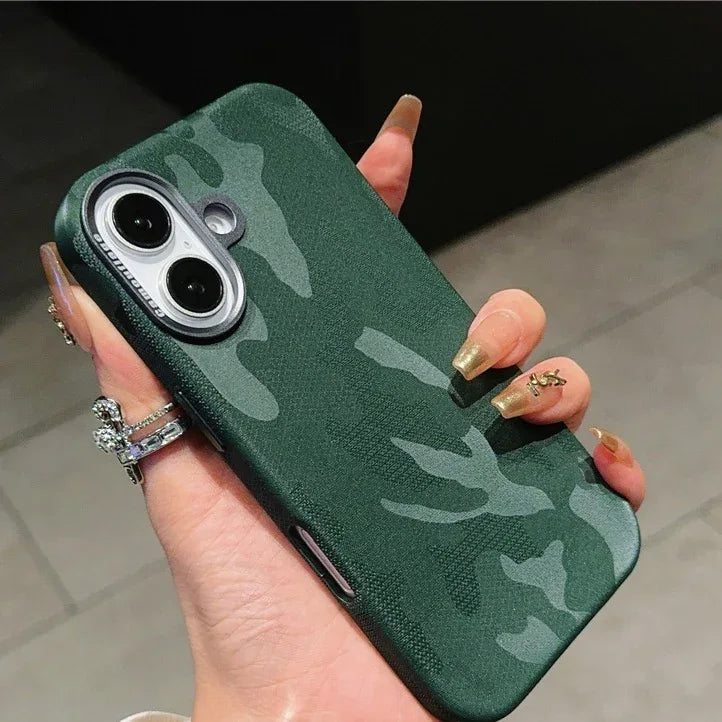 camouflage-leather-iphone-protective-cover - Viexta