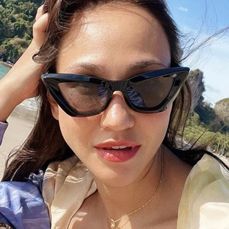 Personalized Triangle Cat Eye Sunglasses - Viexta