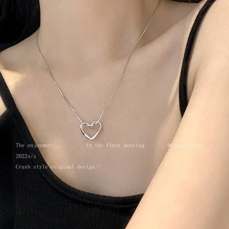 Women's High-grade Titanium Steel Necklace - Viexta