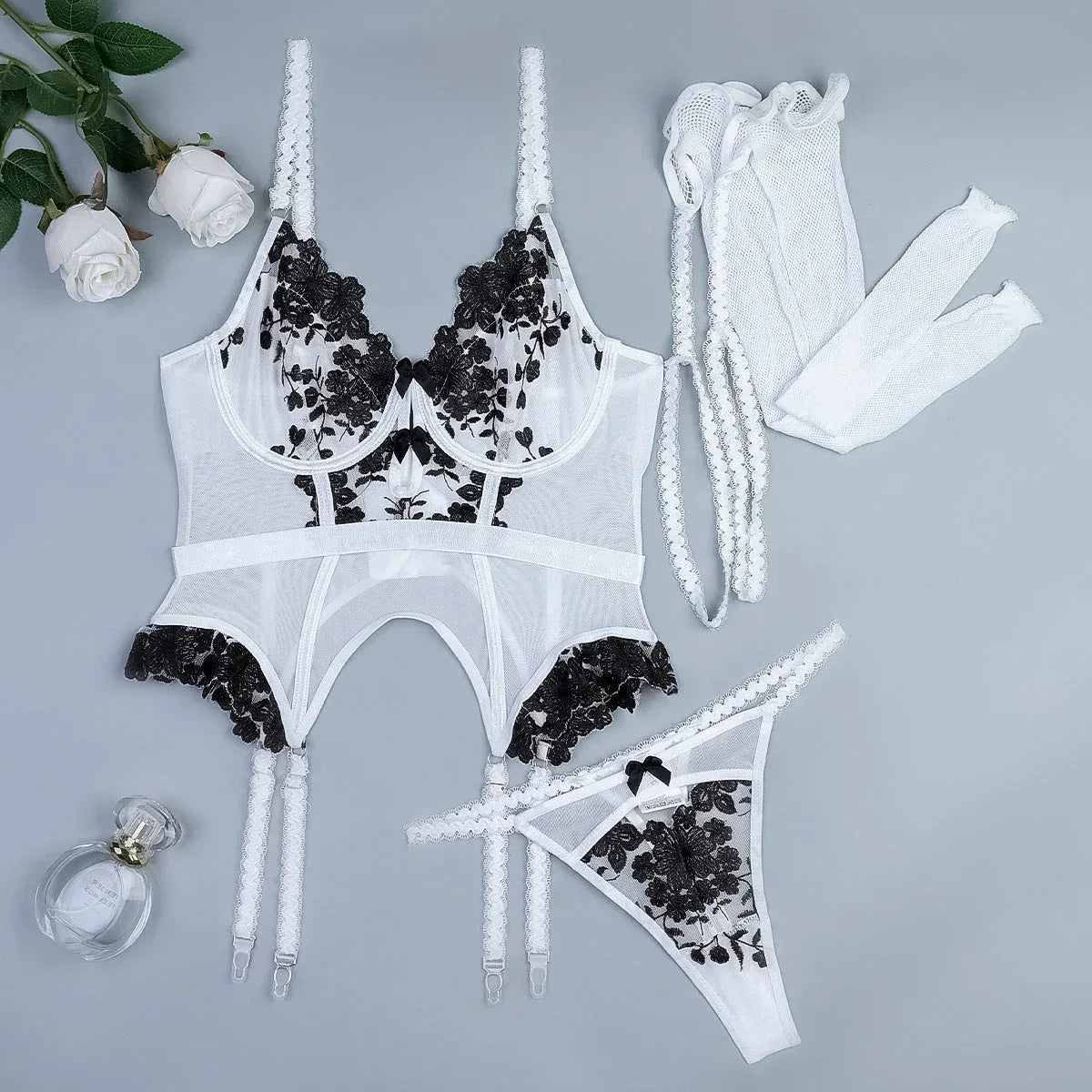 embroidered-flower-black-and-white-stitching-cute-waist-strap-lingerie - Viexta