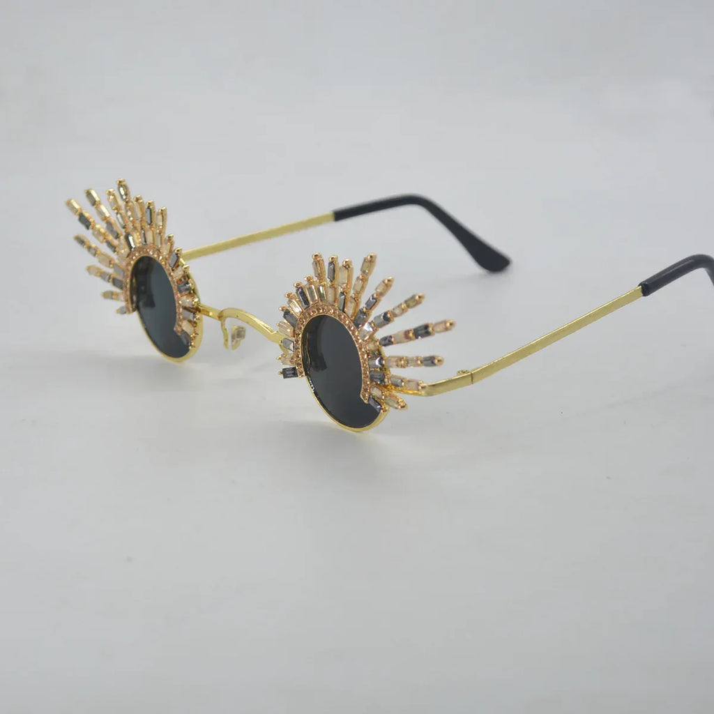 retro-design-irregular-tassel-sunglasses - Viexta