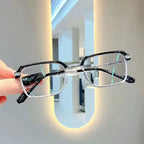 photosensitive-color-changing-hd-anti-blue-light-reading-glasses - Viexta