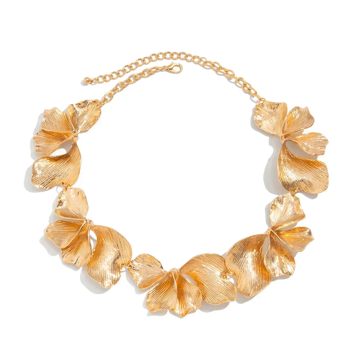 Pleated Texture Flower Necklace - Viexta