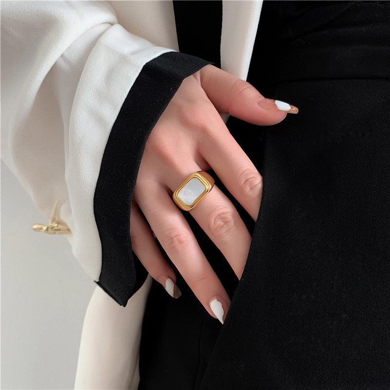 fritillary-shell-18k-vintage-ring - Viexta
