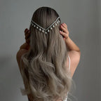 Elegant Bridal Headpiece With Toothed Waterdrop Design