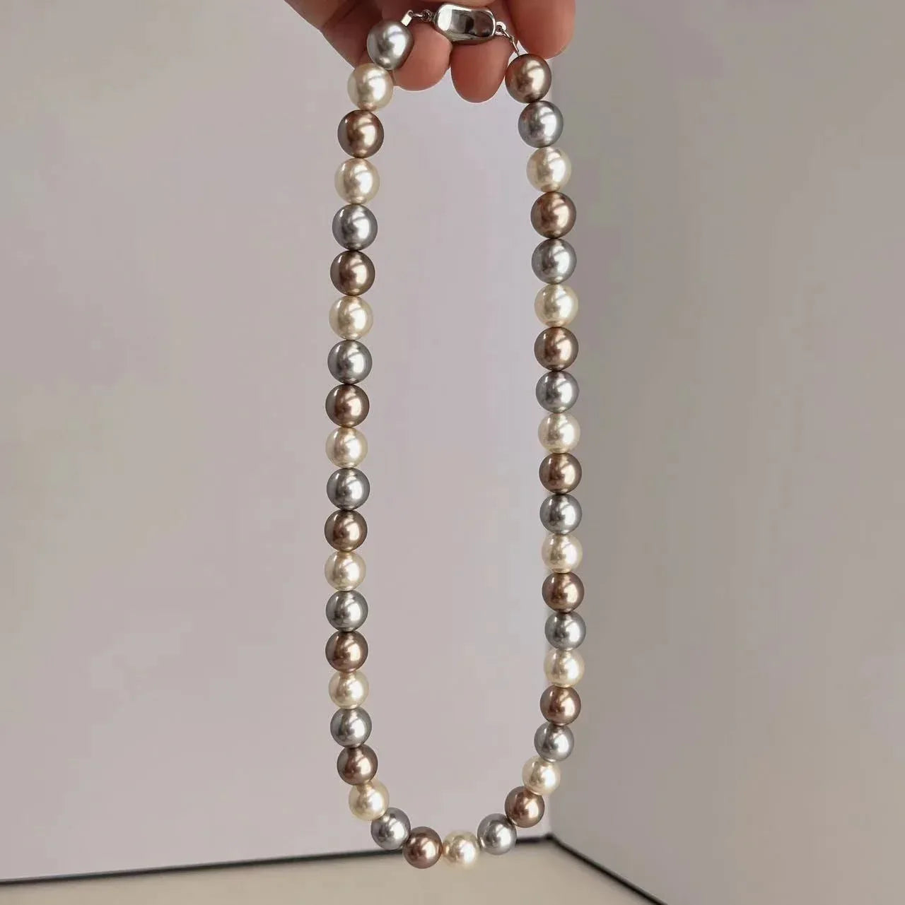 Round Pearl Coffee Necklace - Viexta