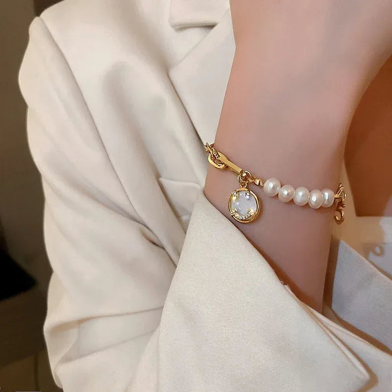 Women's Minimalist Pearl Bracelet - Viexta