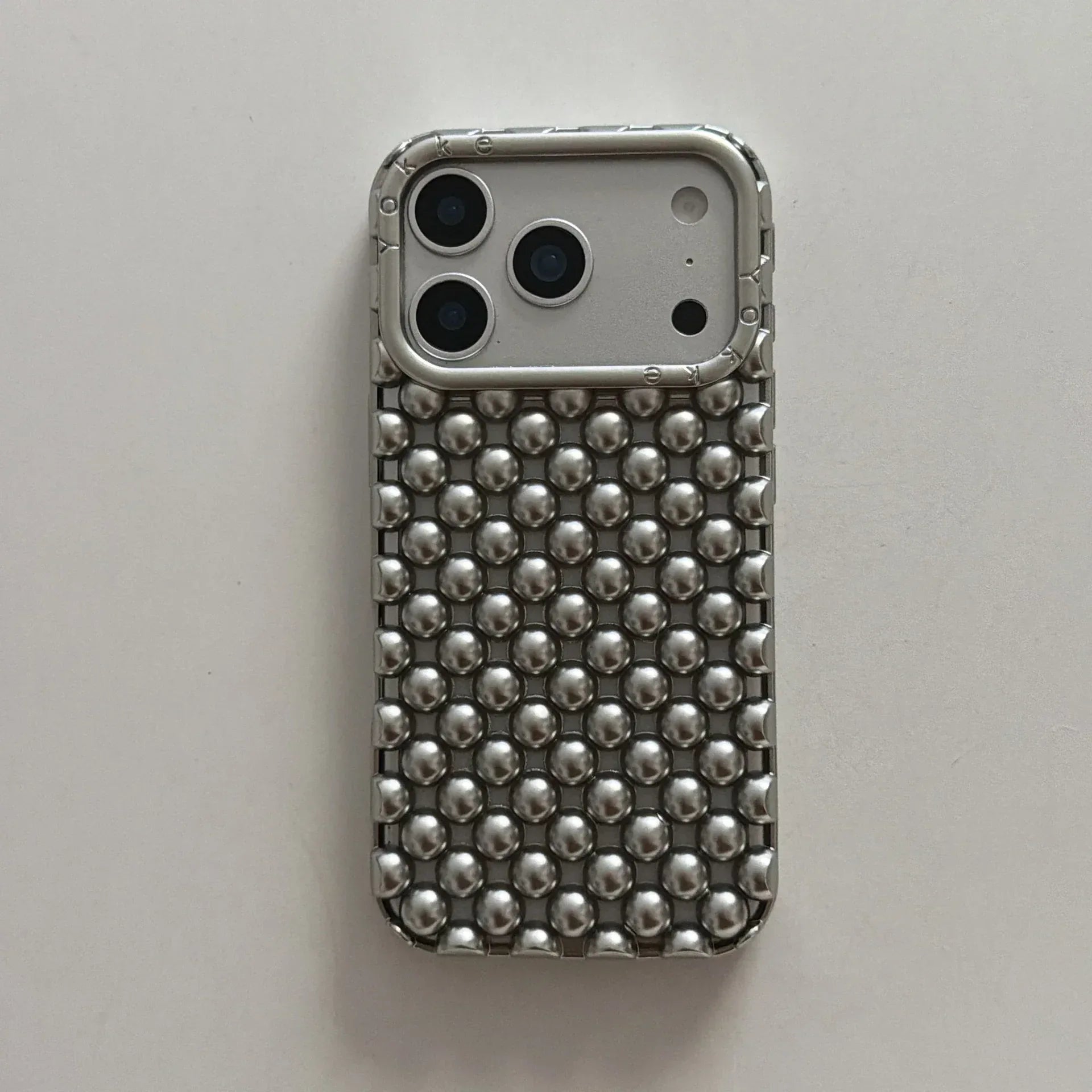 New Electroplated Hollow Bead iPhone Case - Viexta