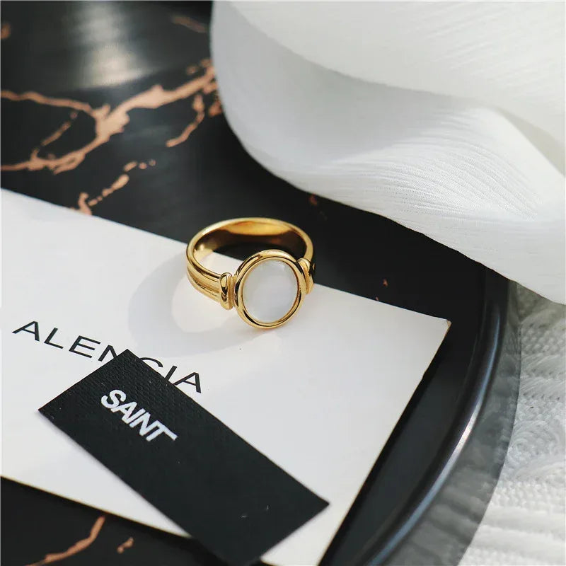 fritillary-shell-18k-vintage-ring - Viexta