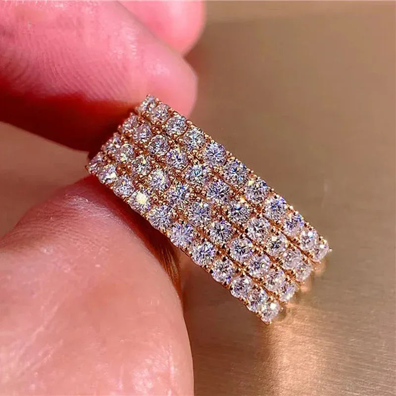 Inlaid Zircon Shiny Ring - Viexta