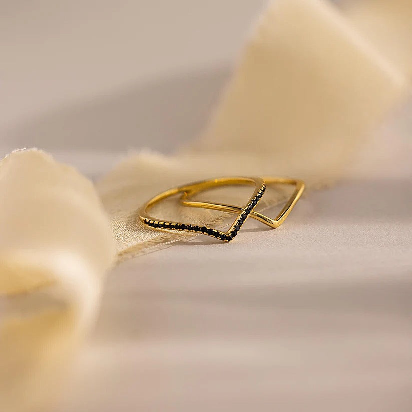 New Herringbone Ring Set