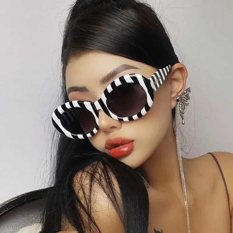 Women's Personality Oval Fashion Sunglasses - Viexta