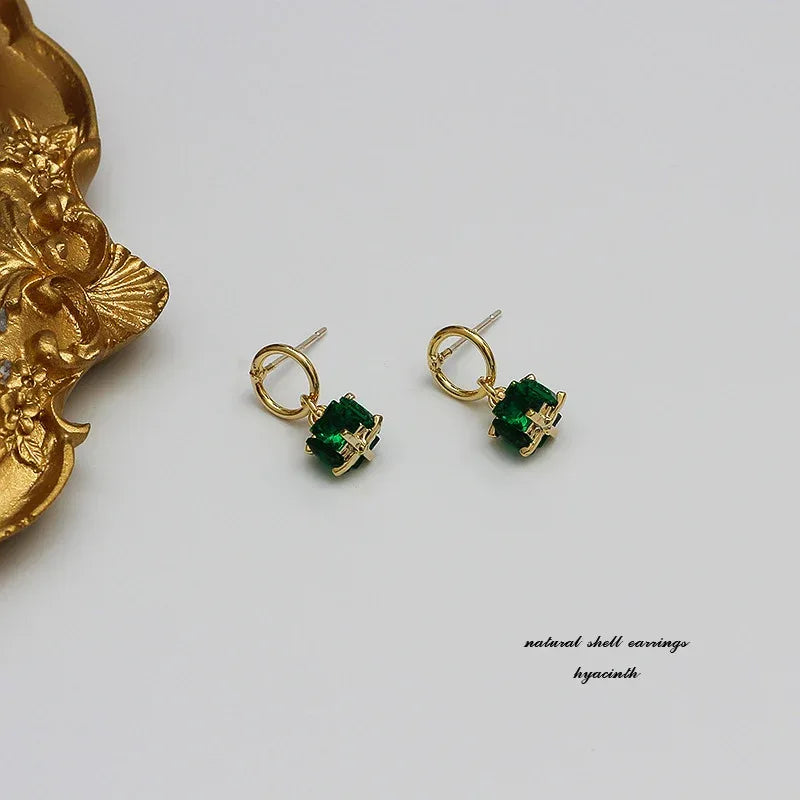 Emerald Crystal Stud Earrings - Viexta
