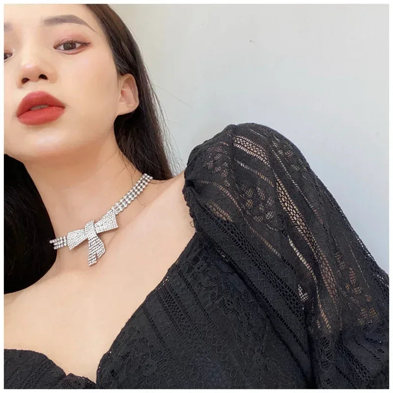 Bow AD Stone Necklace - Viexta