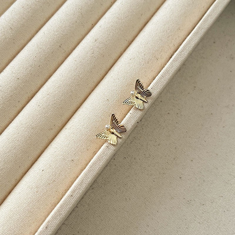 18k-retro-hong-kong-elegant-ear-studs