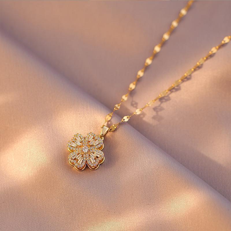 Rotating Zircon Four-leaf Clover Neckpiece - Viexta