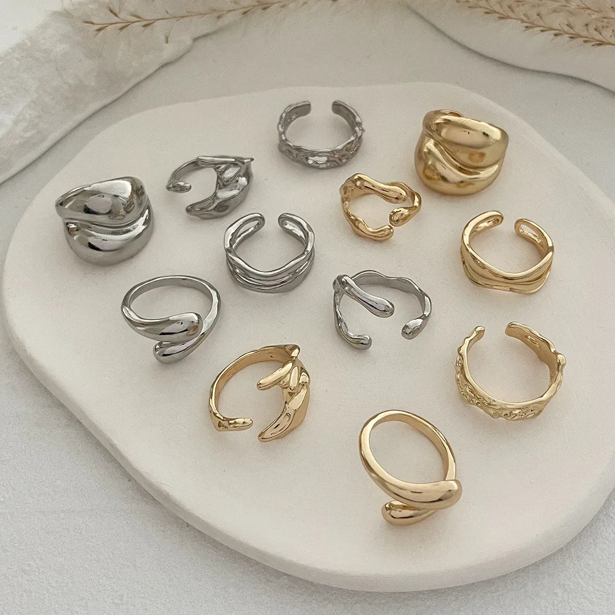 ins-style-irregular-glossy-ring-set - Viexta