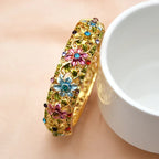 Vintage Court-Style Hand-Painted Bracelet - Viexta