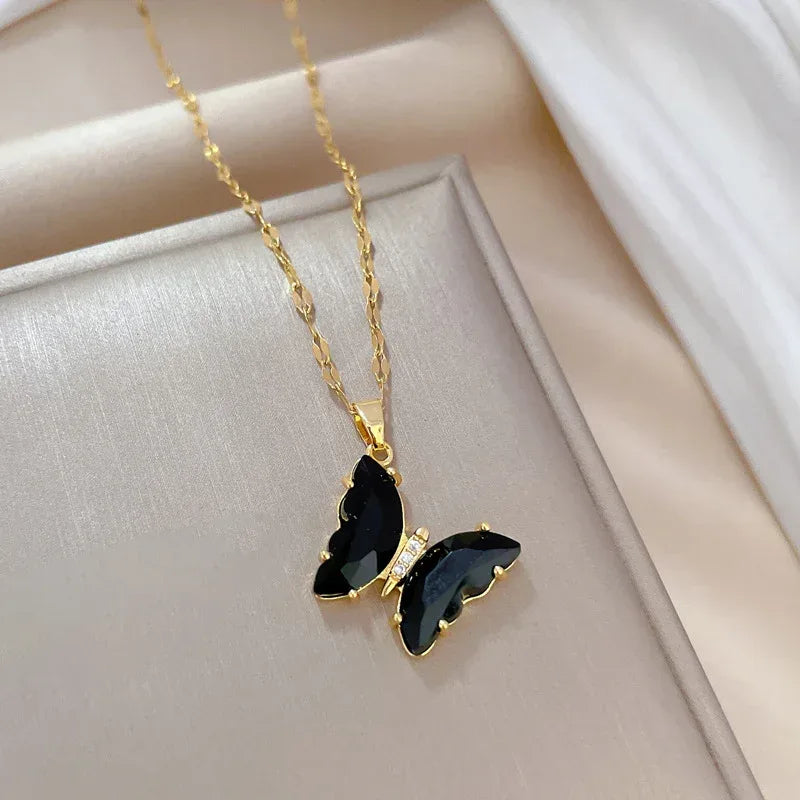Crystal Butterfly Necklace And Earrings Suite - Viexta