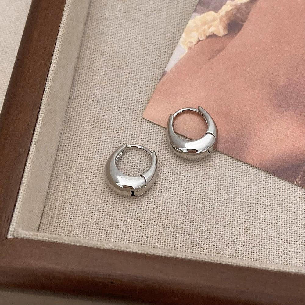 oval-bracelet-metal-ear-cuff - Viexta