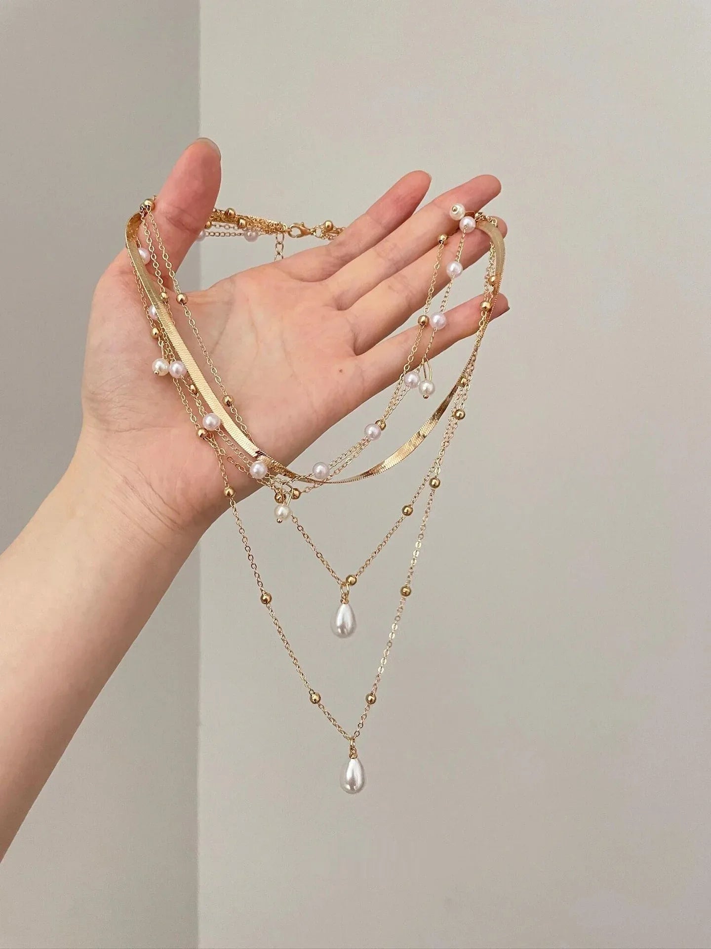 Round Pendant Multi-Layer Necklace