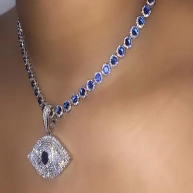 Blue Eyes Exaggerated Pendant Necklace - Viexta
