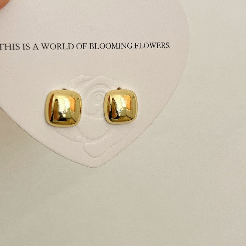 Retro Hong Kong Golden Versatile Earrings