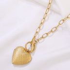 Stainless Steel Open Hollow Pattern Heart-shaped Necklace - Viexta
