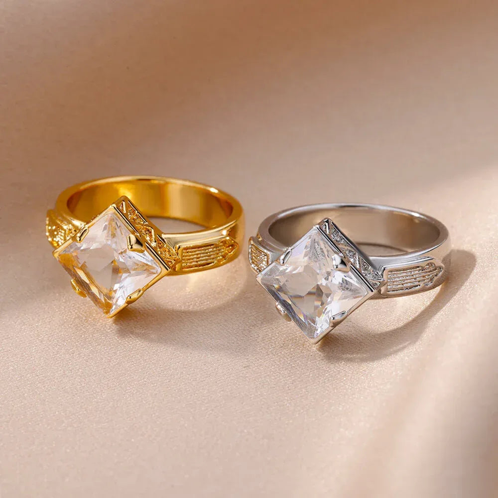 Zircon Niche Heart-shaped Ring - Viexta