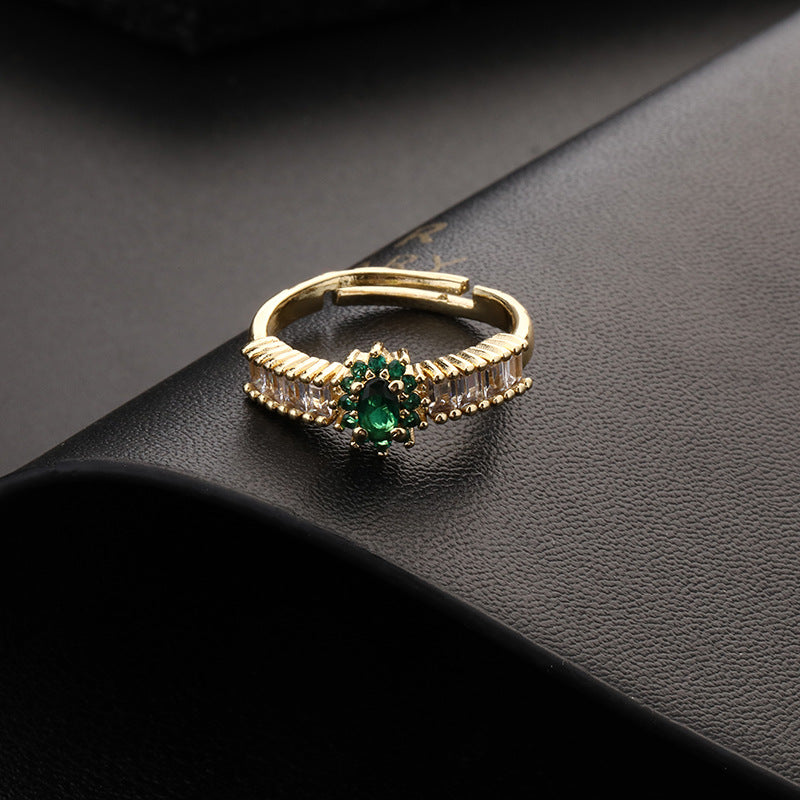 Vintage Emerald Zircon Ring