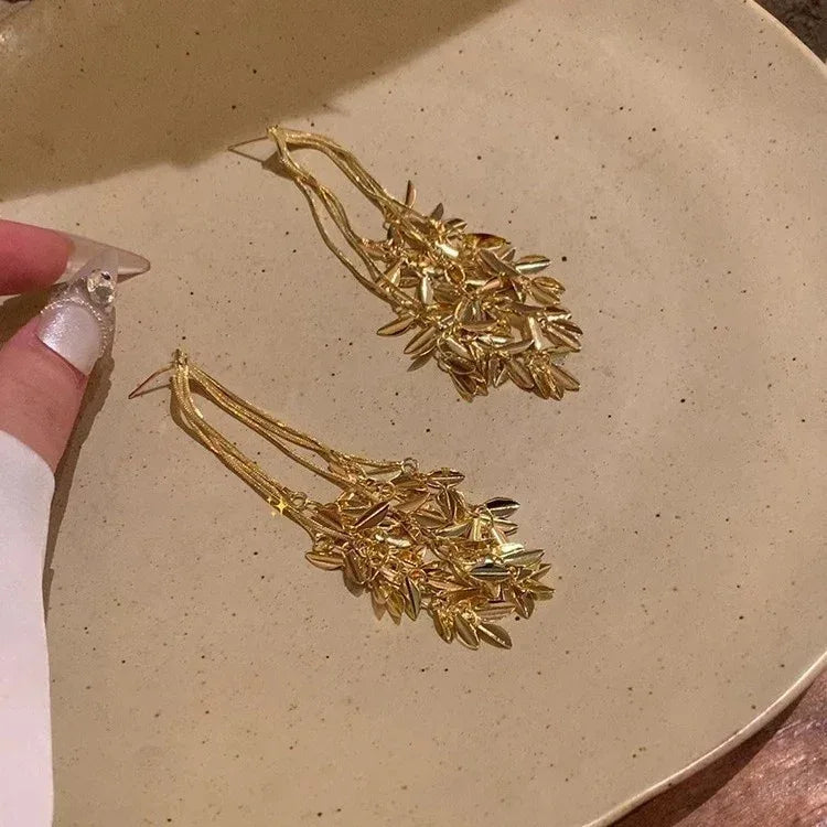 Gold Grandeur Tassel Earrings - Viexta