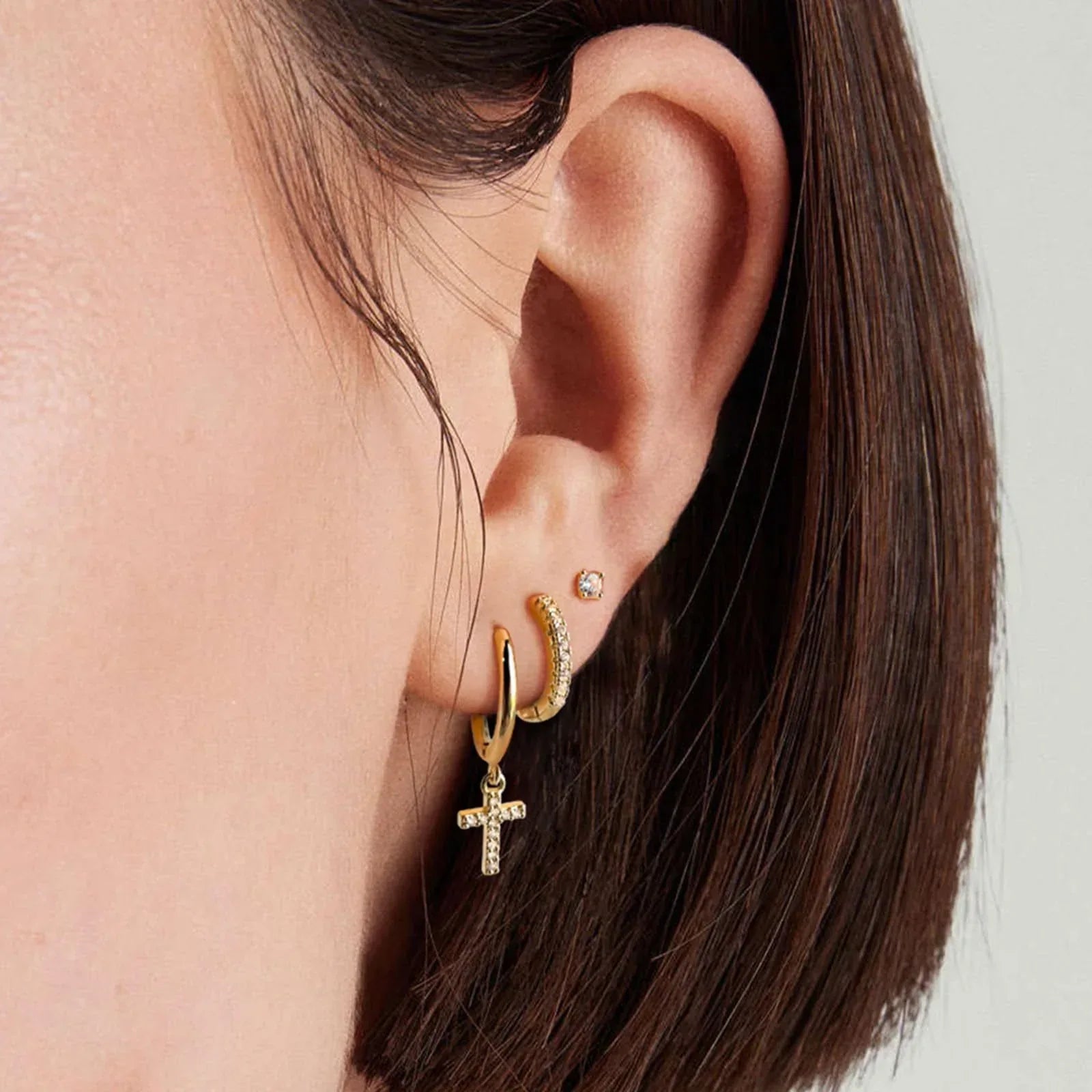Inlaid Zircon Flower Three-piece Earclips Set - Viexta