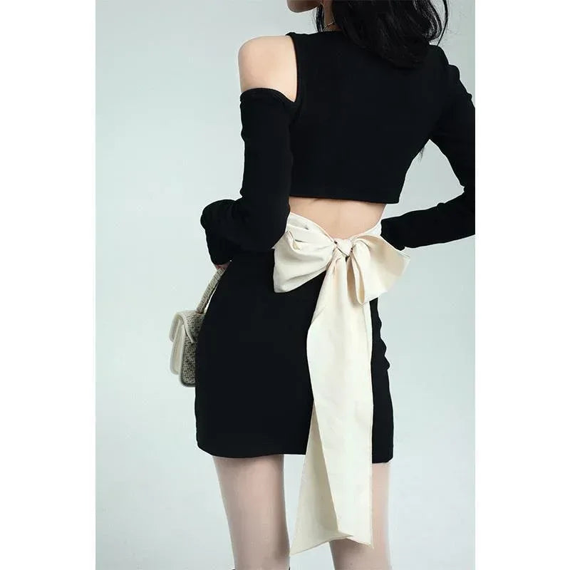 Design Off-Waist Knit Bow Short Dress - Viexta