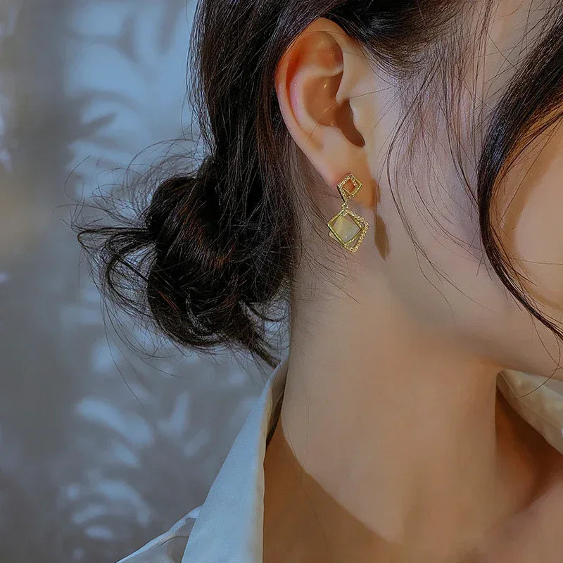 Cold Wind Net Earrings - Viexta