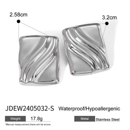 Irregular Pleated Square Wave Earrings