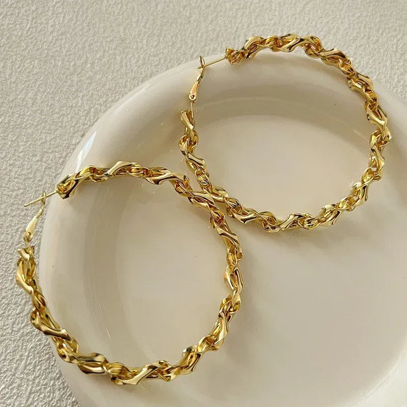 18k-retro-hong-kong-elegant-ear-studs - Viexta