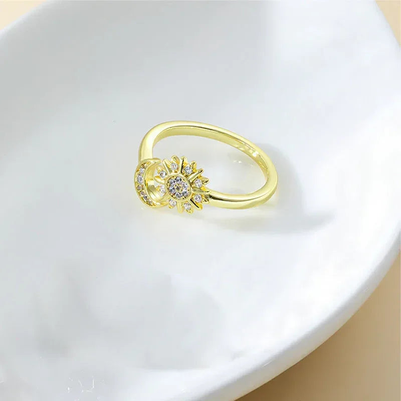 opening-adjustable-star-moon-ring - Viexta