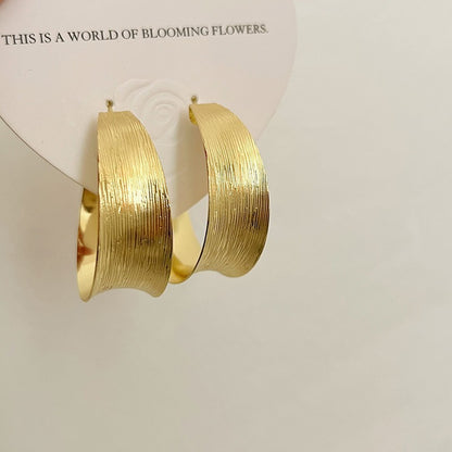 Retro Hong Kong Golden Versatile Earrings