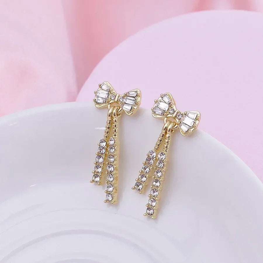 Bow Shaped Diamond Crystal Earrings - Viexta