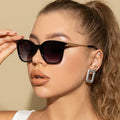 Metal Hollow Vintage Sunglasses - Viexta
