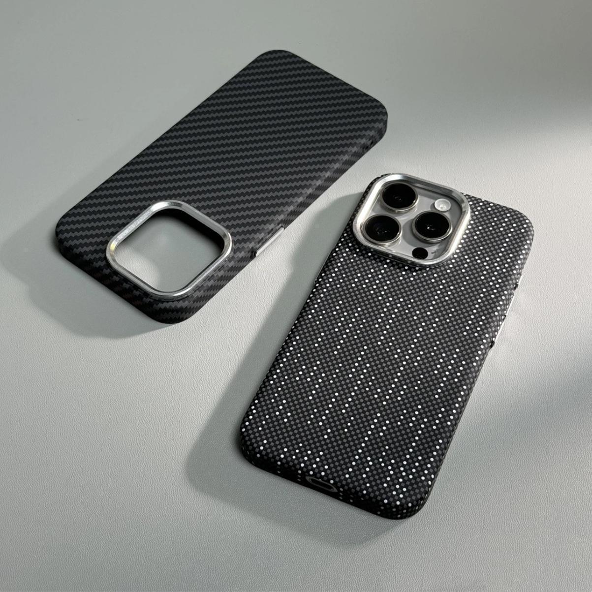 carbon-fiber-pattern-magnetic-suction-drop-resistant-iphone-cover - Viexta