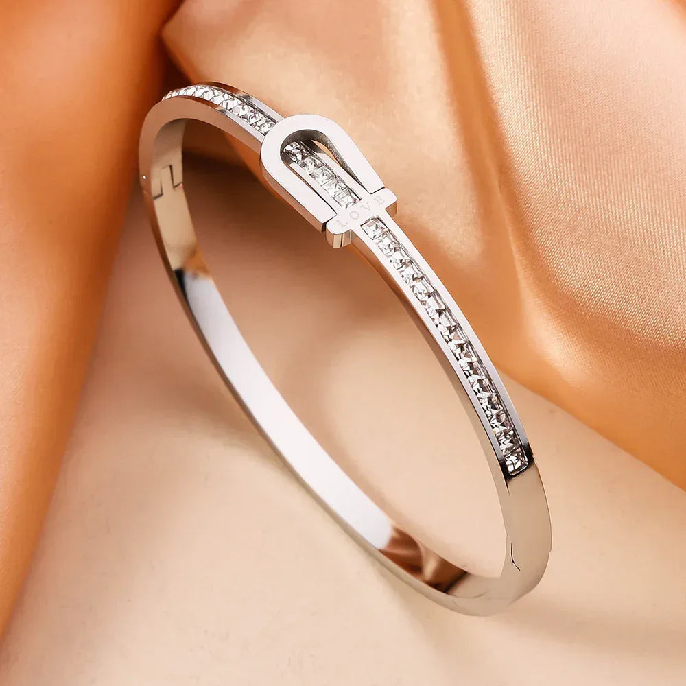 gold-plating-exquisite-stainless-steel-bracelet - Viexta