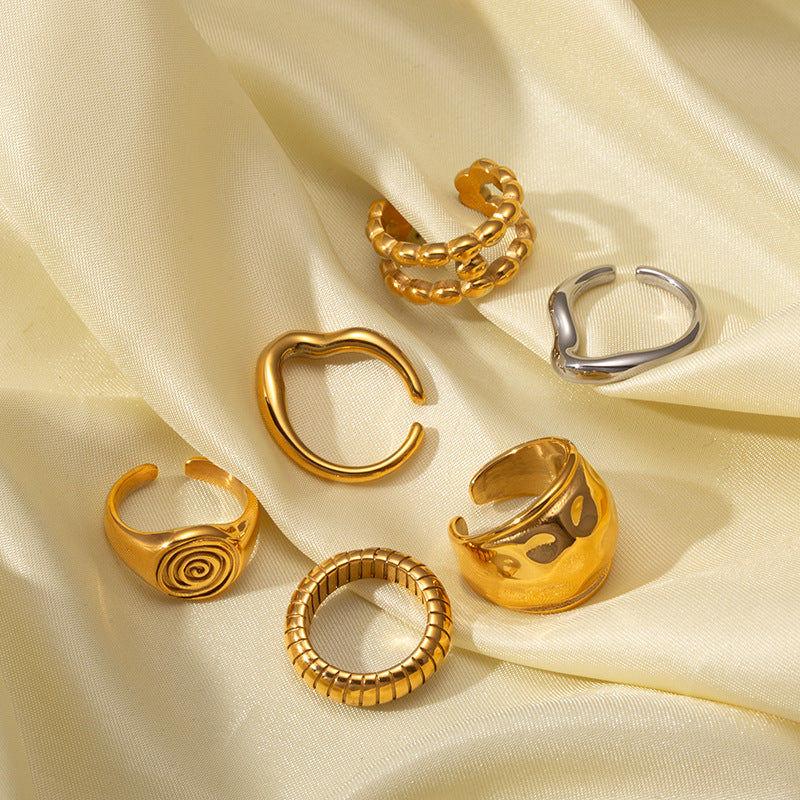 Openable 18k Rings